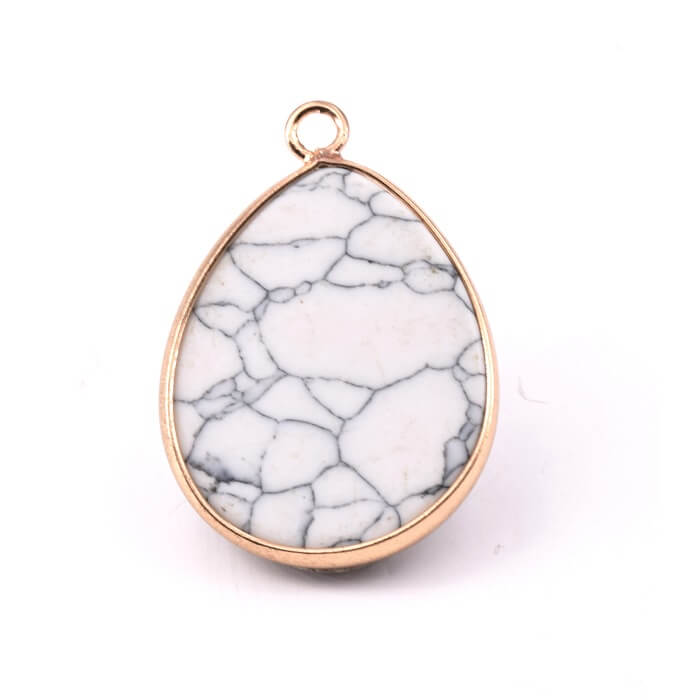 Pendentif Howlite Blanche Serti Laiton Doré 30x21mm (1)