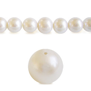 Perles d'eau douce rondes blanc 5mm sur fil (1)