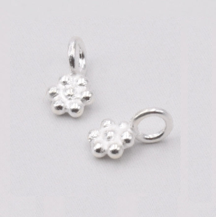 Charm breloque Mini Fleur Perlée en Argent 925 - 5mm (2)