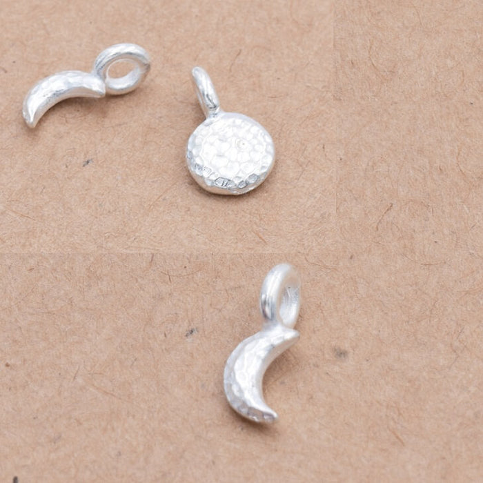 Mini Charms Breloque Croissant de Lune Argenté Qualité 10x4mm (1)