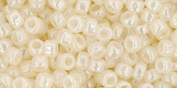 Achat cc147 - perles de rocaille Toho 8/0 ceylon light ivory (10g)