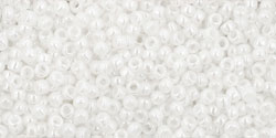 cc121 - perles de rocaille Toho 15/0 opaque lustered white (5g)