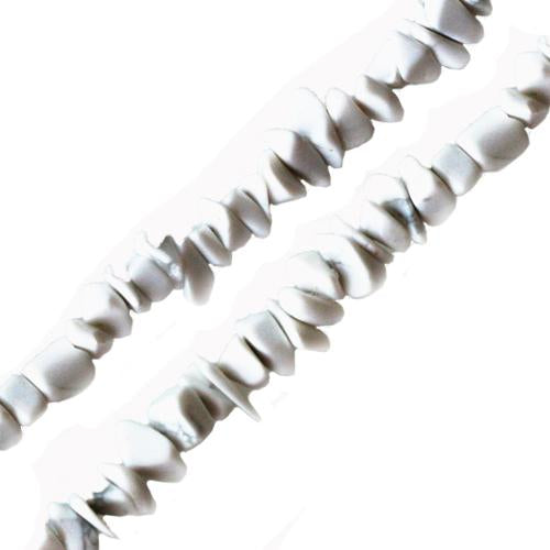 Perles chips howlite blanc 6mm sur fil (1)