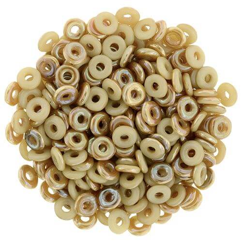 O beads 1x3.8mm Antique Beige Celsian heishi (5g)