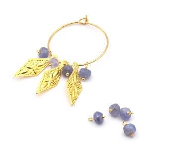 petite breloque avec perle tanzanite et clou en (4)