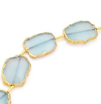 Perle tranche Chalcedoine blanche plaqué doré appx 15x12mm trou 0.8mm (1)
