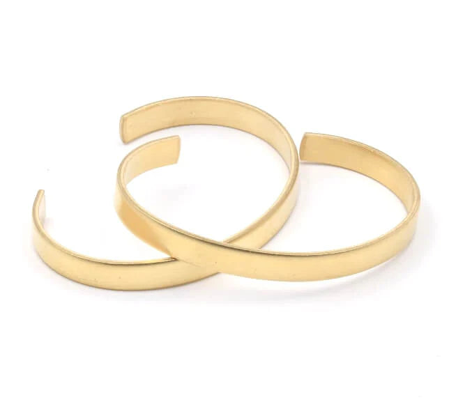 Bracelets en Acier Inoxydable : Style, Robustesse et Élégance