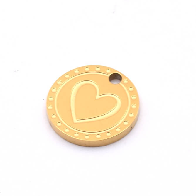 Pendentif rond en acier inox doré gravé coeur 12mm - Trou: 1mm (1)
