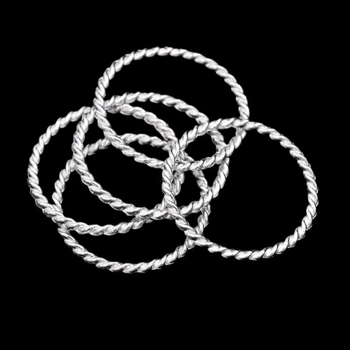 Anneaux connecteur torsadé en laiton argenté 25x2mm (5)