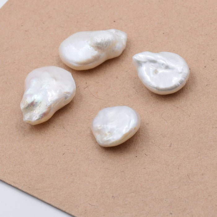 Perles d'eau douce palet irrégulier blanc 12-20mm (4 perles)