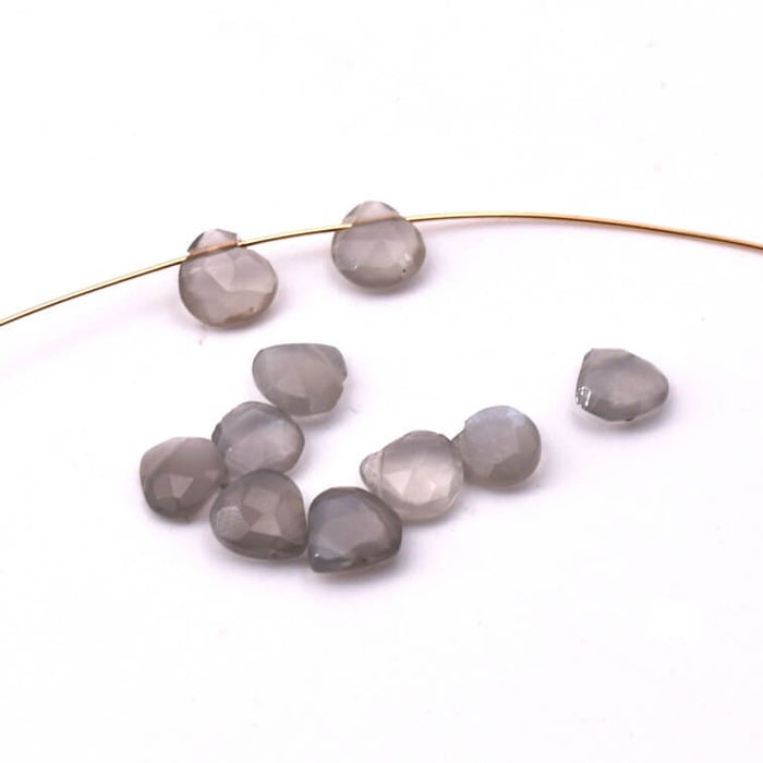 Pendentif goutte agate grise facettes 4-6x4-5mm-Trou: 0.3mm (10)