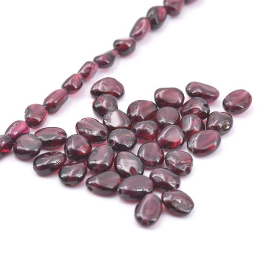 Perles petit galet grenat rhodolite  6mm - Trou: 0.9mm (32 perles-19cm)