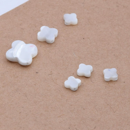 Achat Perle en nacre blanche naturelle trèfle 6x2.5mm - trou : 0.8mm (4)