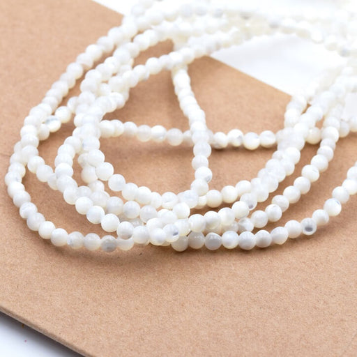 Perles rondes en nacre coquillage blanc naturel 3.5mm - Trou: 0.5mm (1fil-39cm)