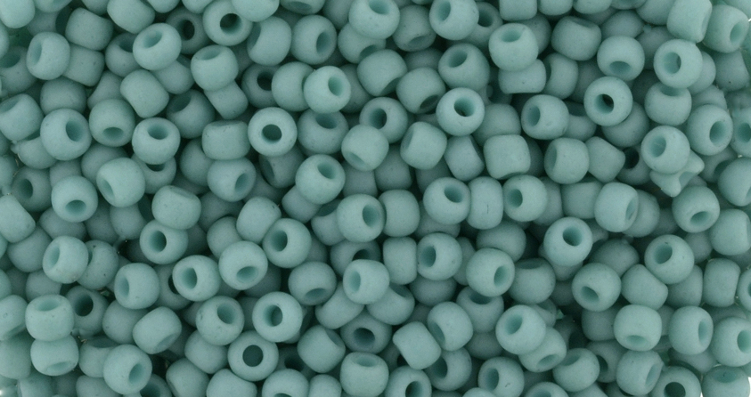 cc2604F - perles de rocaille Toho 11/0 semi glazed Turquoise (10g)
