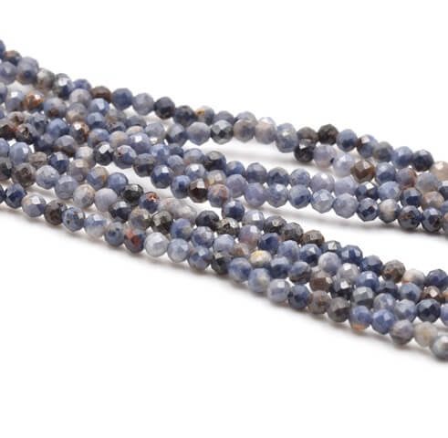 Saphir naturel brut ,AA, 2,5mm à facettes - 178 perles par rang (Vente par 1 rang)