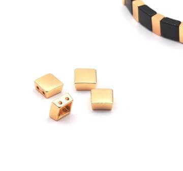 Tuile Perle métal laquée doré clair, 7x7,5mm, 2 Holes: 0,8mm (10)