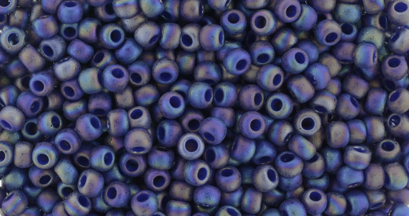 cc2637F - perles de rocaille Toho 11/0 semi glazed rainbow Navy Blue (10g)