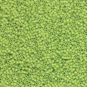 Achat DB010 - 11/0 Delica beads opaque chartreuse - 1,6mm - Hole : 0,8mm (5gr)
