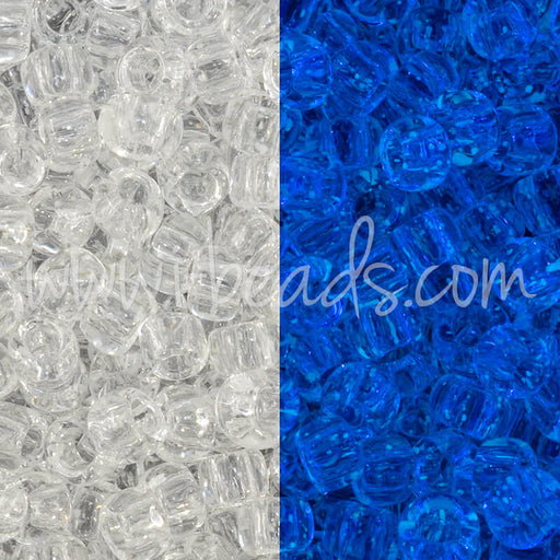 Achat cc2701 - perles de rocaille Toho 8/0 Glow in the dark crystal/glow blue (10g)